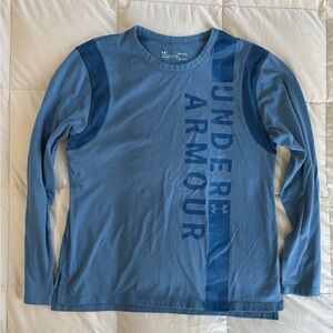 Ladies Under Armour longsleeve shirt size M
